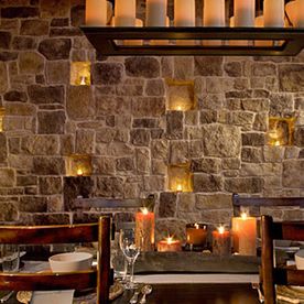 Arque Piedra Reconstituida interior de restaurante revestido